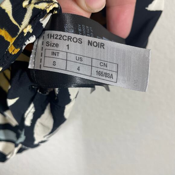 Ba&sh 1/Small Leaf Print Puff Sleeves Top Blouse Black Tan Pullover V Neck - Picture 8 of 9